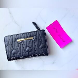 BETSEY JOHNSON Wallet XOIVY Women’s Bifold - Black Quilted Hearts